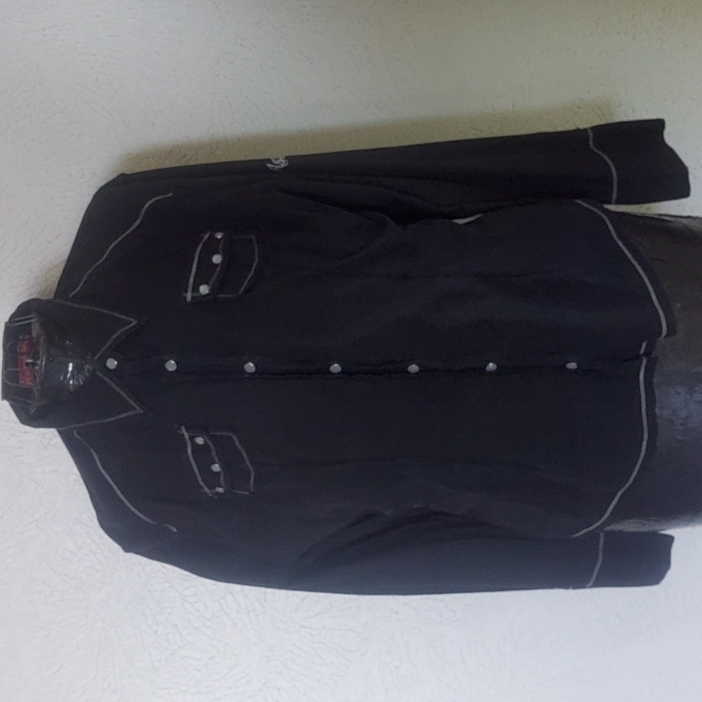 Black Long Sleeve Pearl Snap Blouse